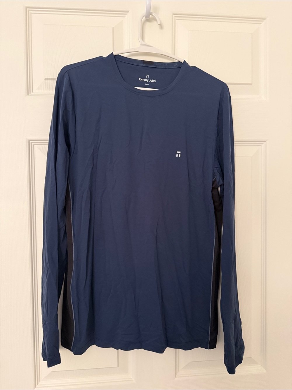 Tommy John Men's running Long-Sleeve Crewneck Shirt - Navy